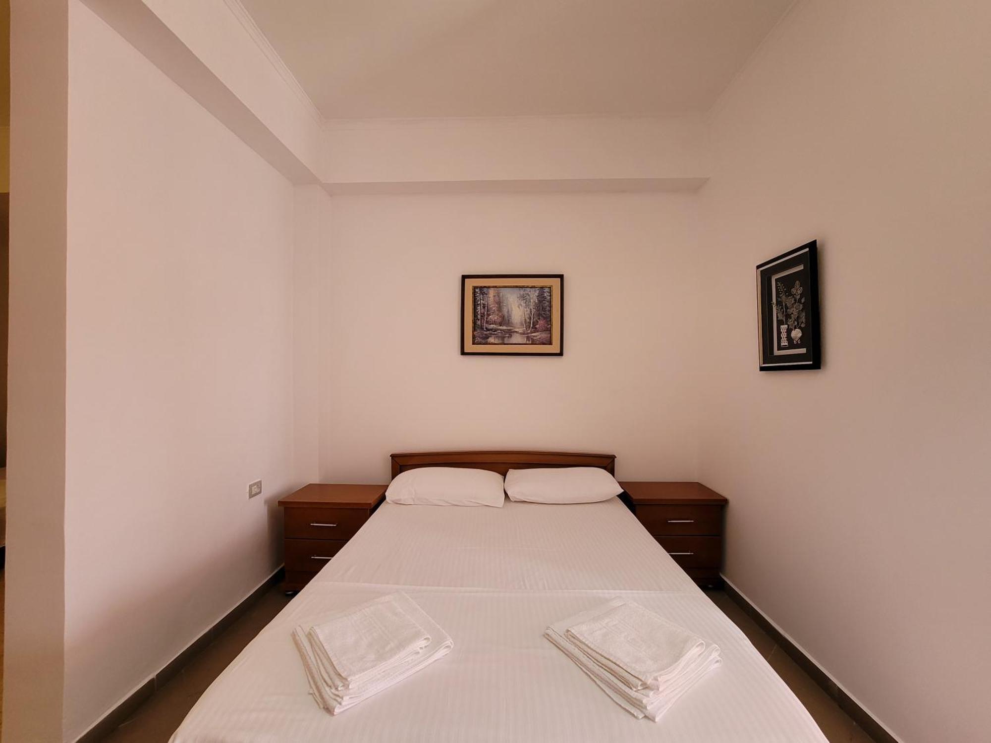 City Center Gjordeni Apartments คซามิล ภายนอก รูปภาพ