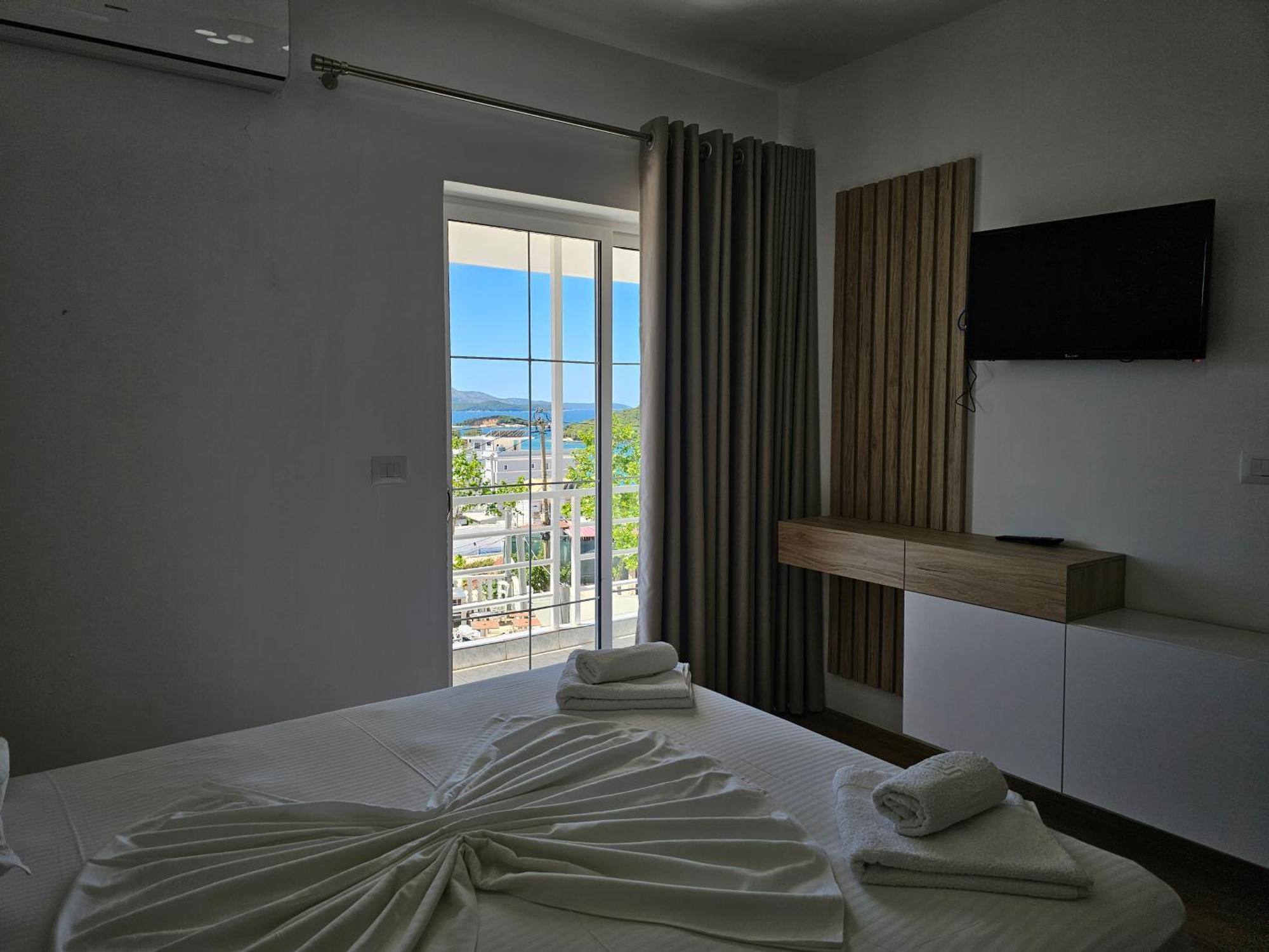 City Center Gjordeni Apartments คซามิล ภายนอก รูปภาพ